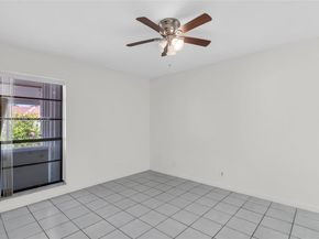6323 SW 147th Place Cir, Miami FL 33193