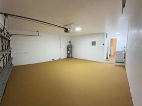 8915 NW 26 Ct, Coral Springs FL 33065