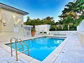 3540 Main Hwy 204, Miami FL 33133