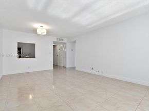 1000 Parkview Dr 316, Hallandale Beach FL 33009