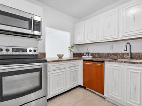 1000 Parkview Dr 316, Hallandale Beach FL 33009