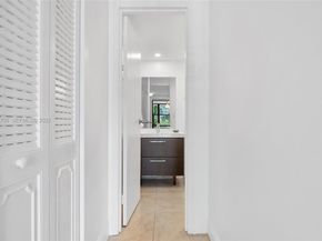 1000 Parkview Dr 316, Hallandale Beach FL 33009