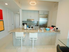 950 Brickell Bay Dr 4710, Miami FL 33131