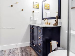 16039 Fairway Ln 113, Weston FL 33326