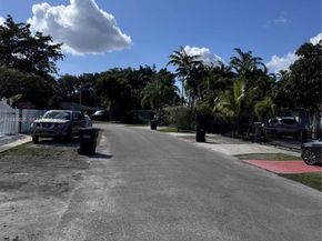 12625 NW 1st Ct, North Miami FL 33168