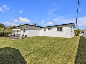 22270 SW 109th Ave, Miami FL 33170
