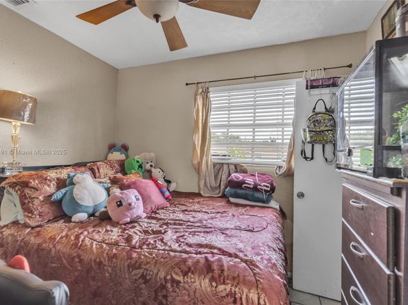 22270 SW 109th Ave, Miami FL 33170