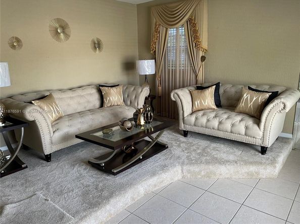 22270 SW 109th Ave, Miami FL 33170