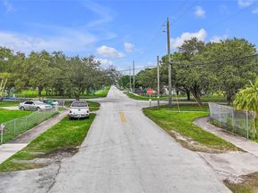 22270 SW 109th Ave, Miami FL 33170
