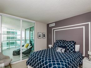 250 Sunny Isles Blvd 31203, Sunny Isles Beach FL 33160