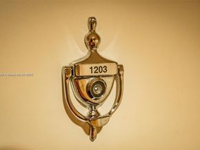 250 Sunny Isles Blvd 31203, Sunny Isles Beach FL 33160