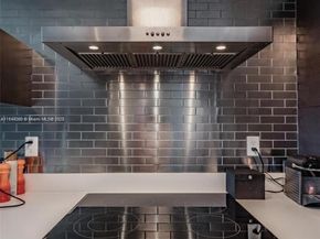 250 Sunny Isles Blvd 31203, Sunny Isles Beach FL 33160