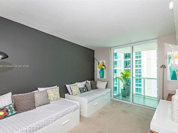 250 Sunny Isles Blvd 31203, Sunny Isles Beach FL 33160