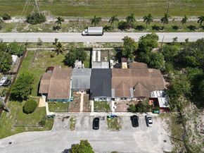 21421 NW 39th Ave, Miami Gardens FL 33055