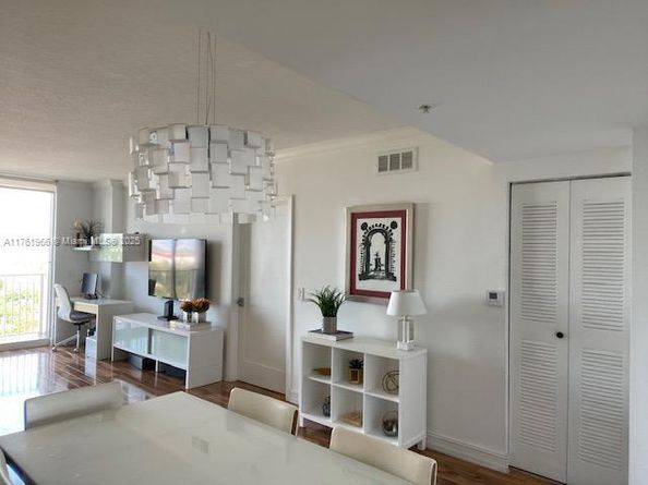 117 NW 42nd Ave 1013, Miami FL 33126