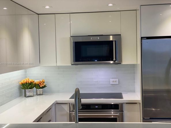 117 NW 42nd Ave 1013, Miami FL 33126