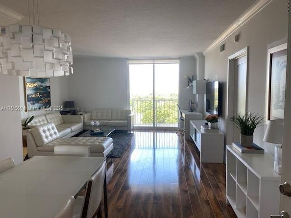 117 NW 42nd Ave 1013, Miami FL 33126