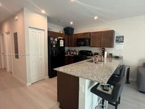 1037 NW 5th St, Florida City FL 33034