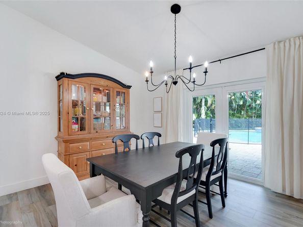 5340 Lancelot Ln, Davie FL 33331