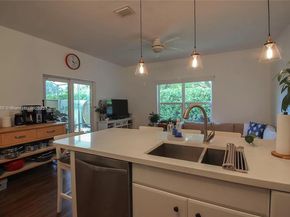 12056 NW 56th St, Coral Springs FL 33076