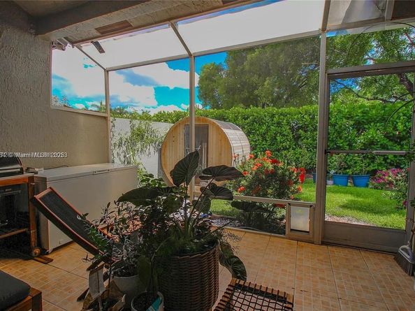 12056 NW 56th St, Coral Springs FL 33076