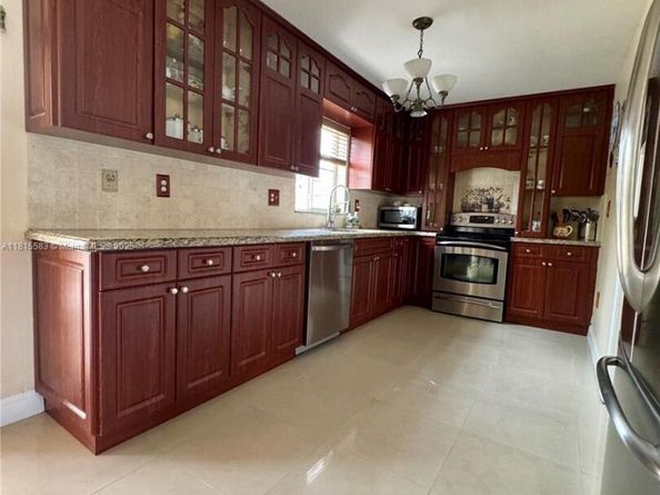 17086 SW 144th Ct, Miami FL 33177