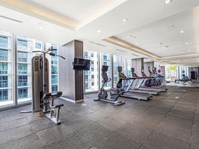 1010 SW 2nd Ave 1010, Miami FL 33130