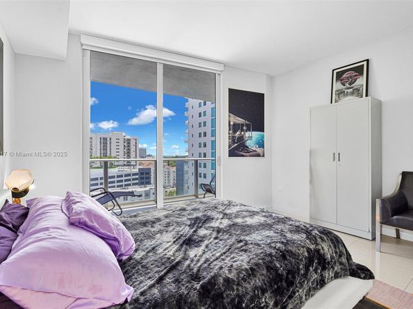 1010 SW 2nd Ave 1010, Miami FL 33130