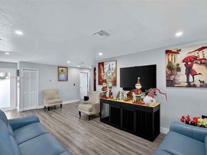 20810 SW 125th Ct Rd, Miami FL 33177