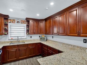 20810 SW 125th Ct Rd, Miami FL 33177