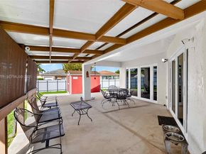 20810 SW 125th Ct Rd, Miami FL 33177