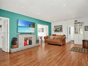 4401 SW 16th St, Miami FL 33134