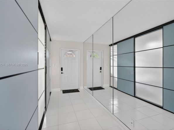 8851 Sunrise Lakes Blvd 116, Sunrise FL 33322