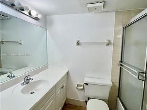 1300 SW 122nd Ave 3102, Miami FL 33184