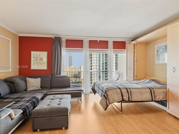 1965 S Ocean Dr 16A, Hallandale Beach FL 33009