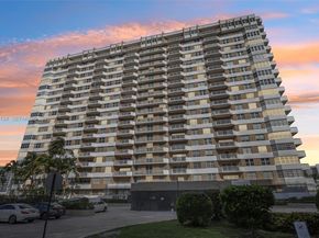 1965 S Ocean Dr 16A, Hallandale Beach FL 33009