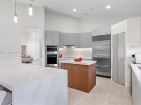 430 Alexandra Cir, Weston FL 33326