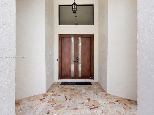 430 Alexandra Cir, Weston FL 33326