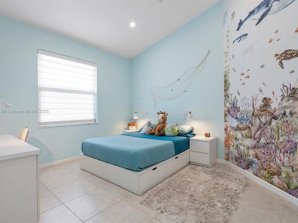 430 Alexandra Cir, Weston FL 33326