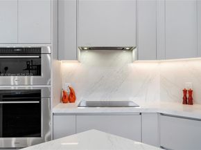 430 Alexandra Cir, Weston FL 33326
