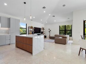 430 Alexandra Cir, Weston FL 33326