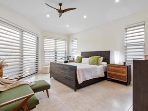 430 Alexandra Cir, Weston FL 33326
