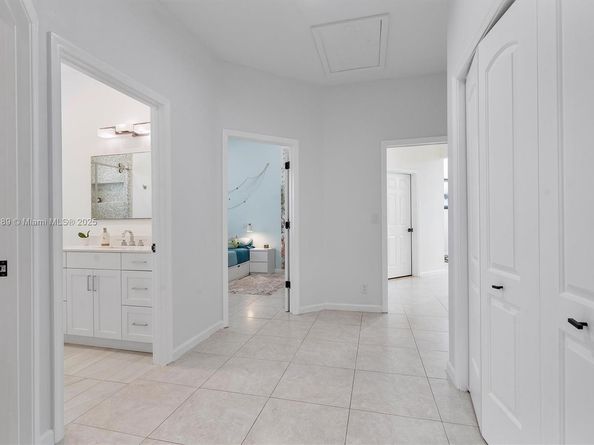 430 Alexandra Cir, Weston FL 33326