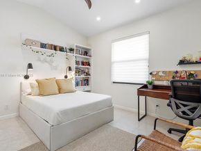 430 Alexandra Cir, Weston FL 33326