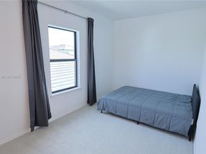 4468 Spruce Ln, Oakland Park FL 33309