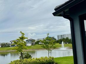 4468 Spruce Ln, Oakland Park FL 33309
