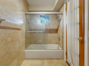 555 NE 30th St 201, Miami FL 33137