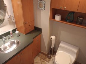 6830 Indian Creek Dr 5B, Miami Beach FL 33141