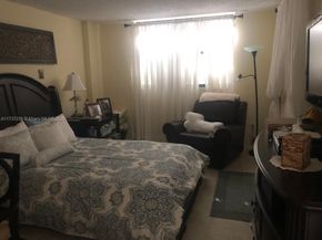 6830 Indian Creek Dr 5B, Miami Beach FL 33141