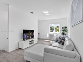 1117 SW 13th St, Miami FL 33129